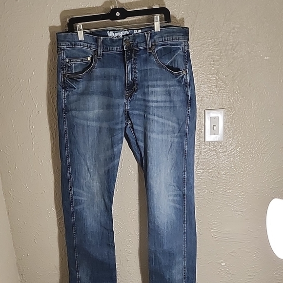 Wrangler Other - WRANGLER Men's Blue Jeans